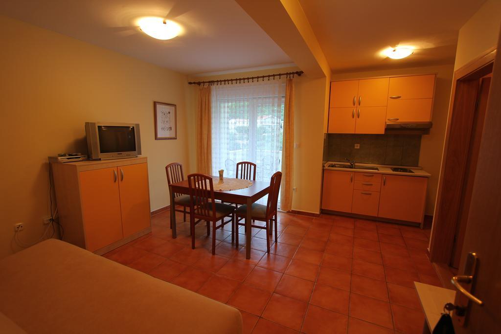 Apartments Villa Ceres Klek Dış mekan fotoğraf